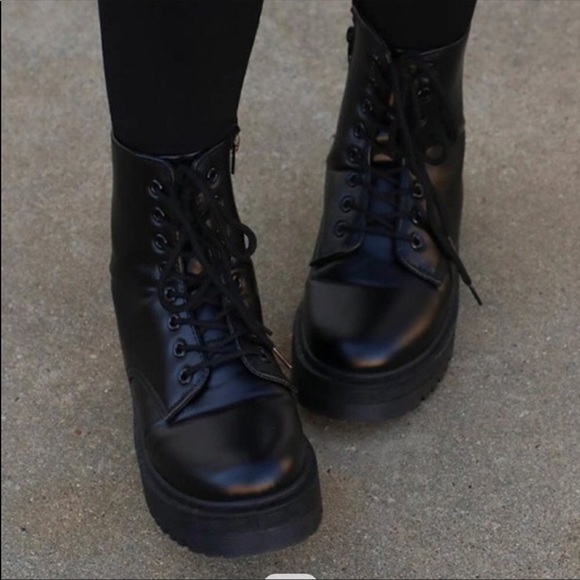 Fall Doll Black Platform Combat Boots - Picture 6 of 9